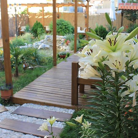 Hotel Yanis Lozenets Esterno foto