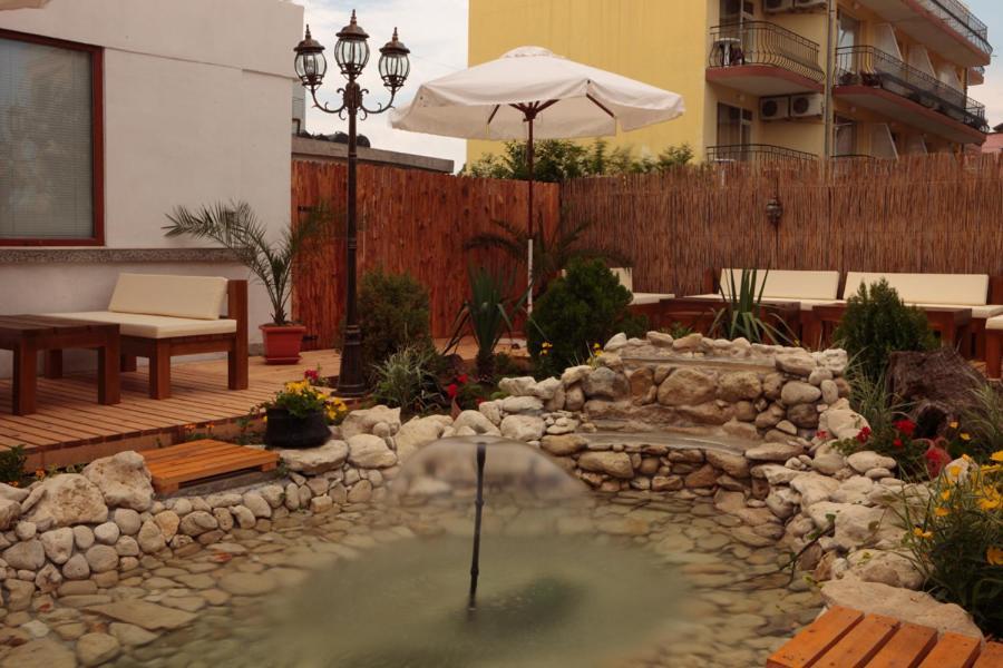 Hotel Yanis Lozenets Esterno foto