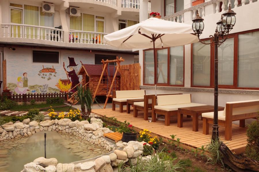 Hotel Yanis Lozenets Esterno foto