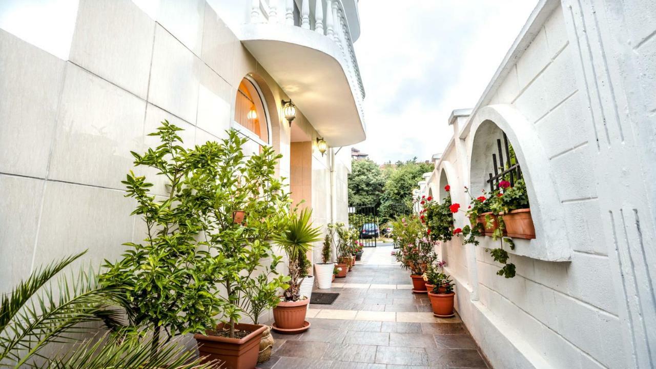 Hotel Yanis Lozenets Esterno foto