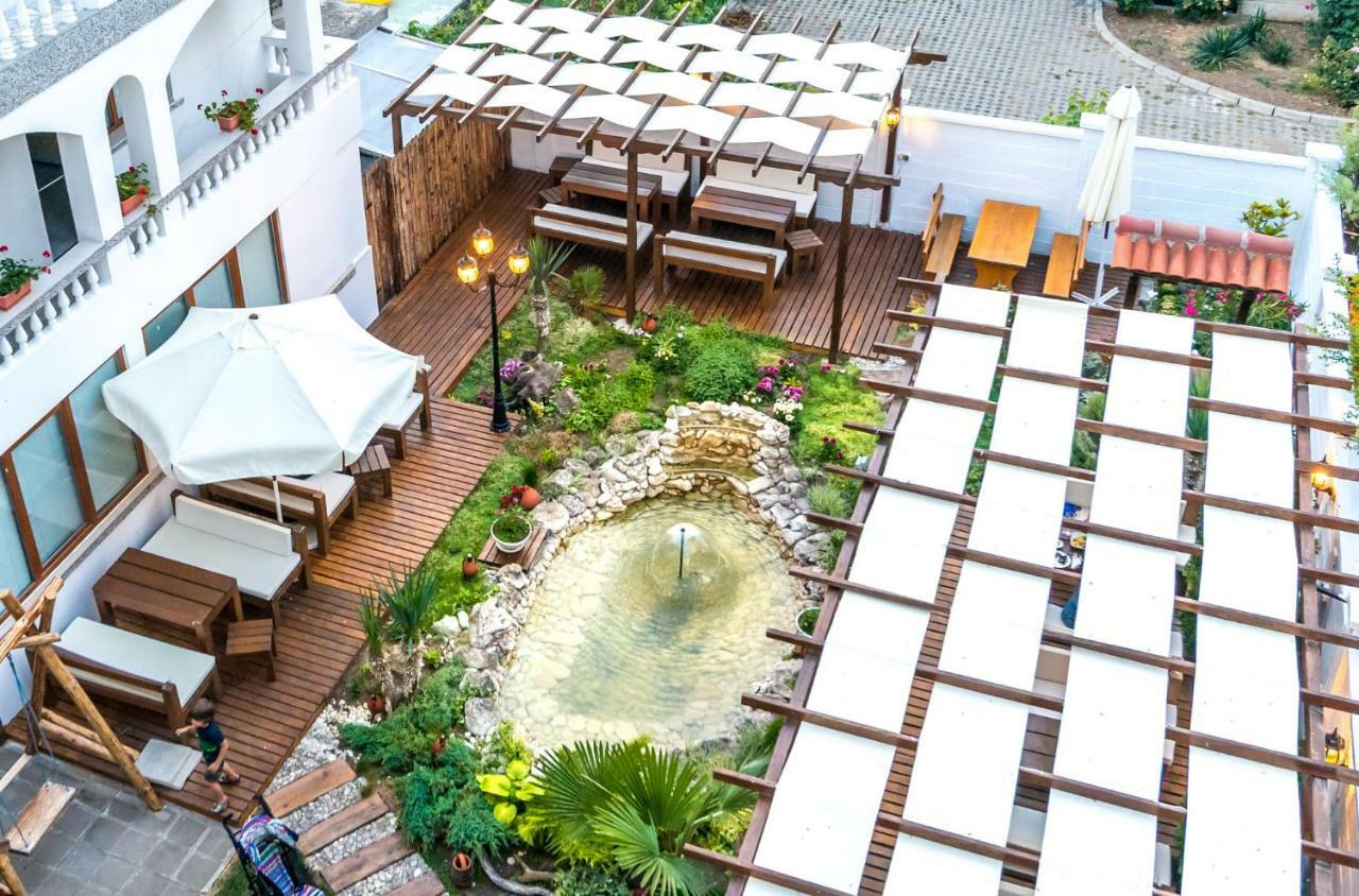 Hotel Yanis Lozenets Esterno foto