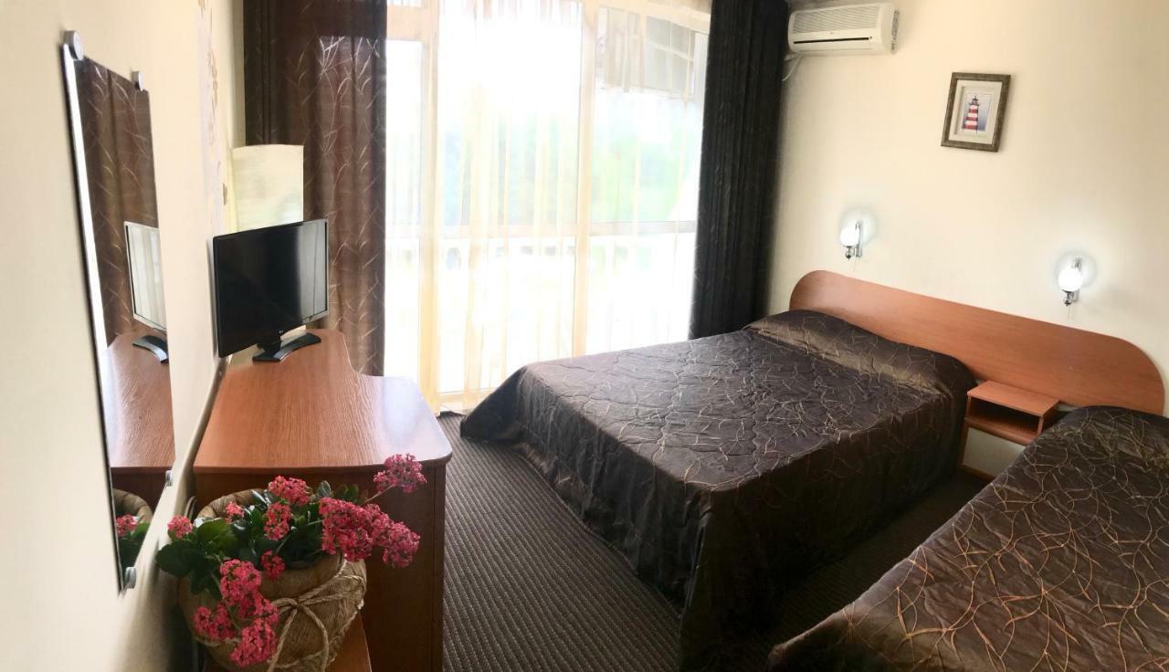 Hotel Yanis Lozenets Esterno foto